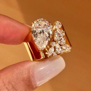 14.3CT s925 pear cut lab diamond weight 16g! Elegant cocktail Ring
